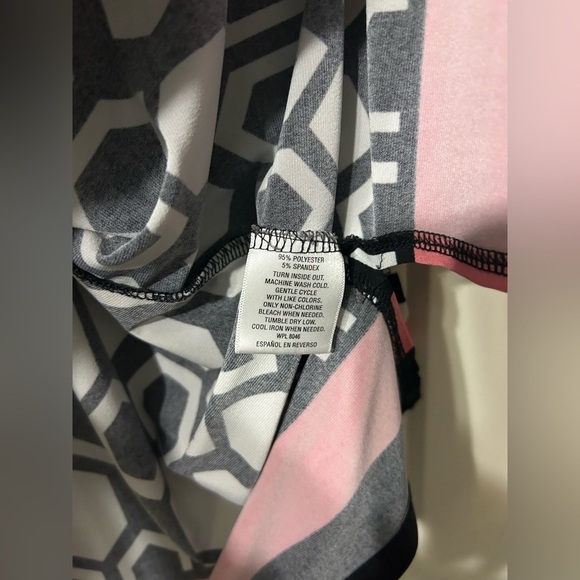 JM Collection Bling Black Coral and White stretch tunic Blouse - Picture 4 of 5